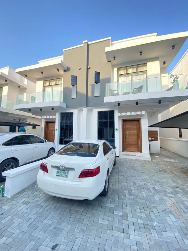 Luxury house in Ikeja — photo 3