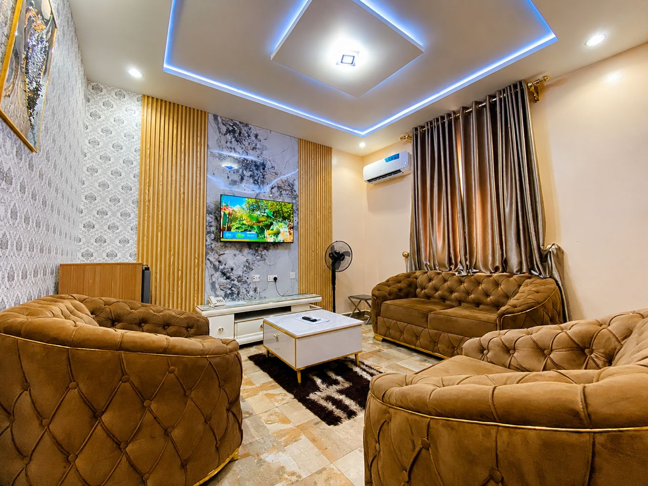 Kudis Royal apartments Ado Ekiti, GRA — photo 1